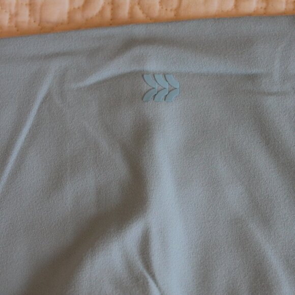 All in Motion Leggings - Picture 4 of 4